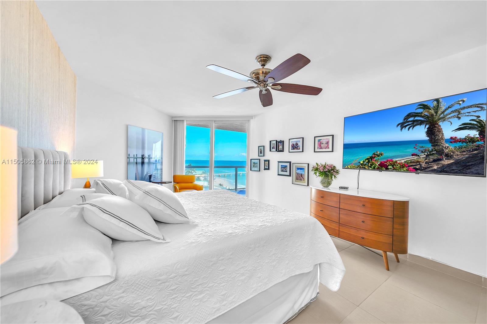 16425 Collins Ave # 816