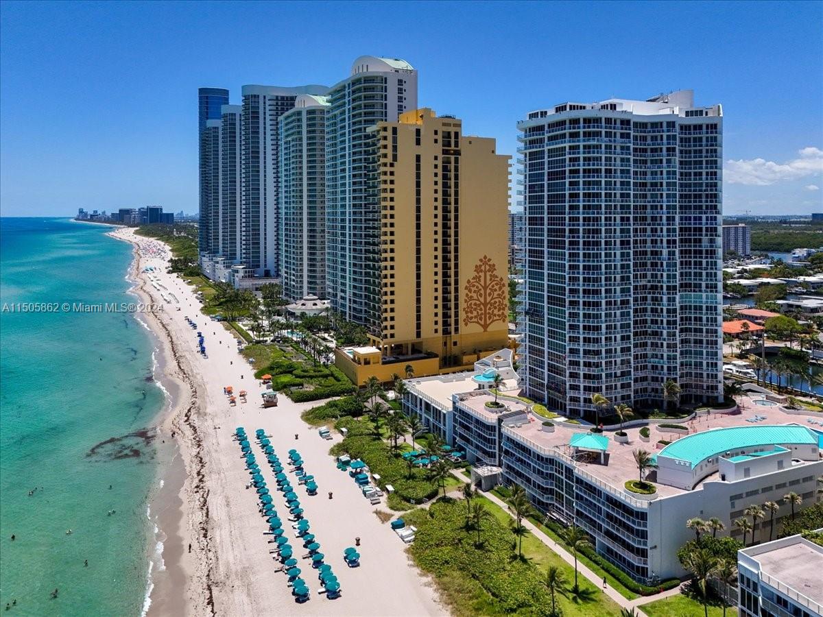 16425 Collins Ave # 816