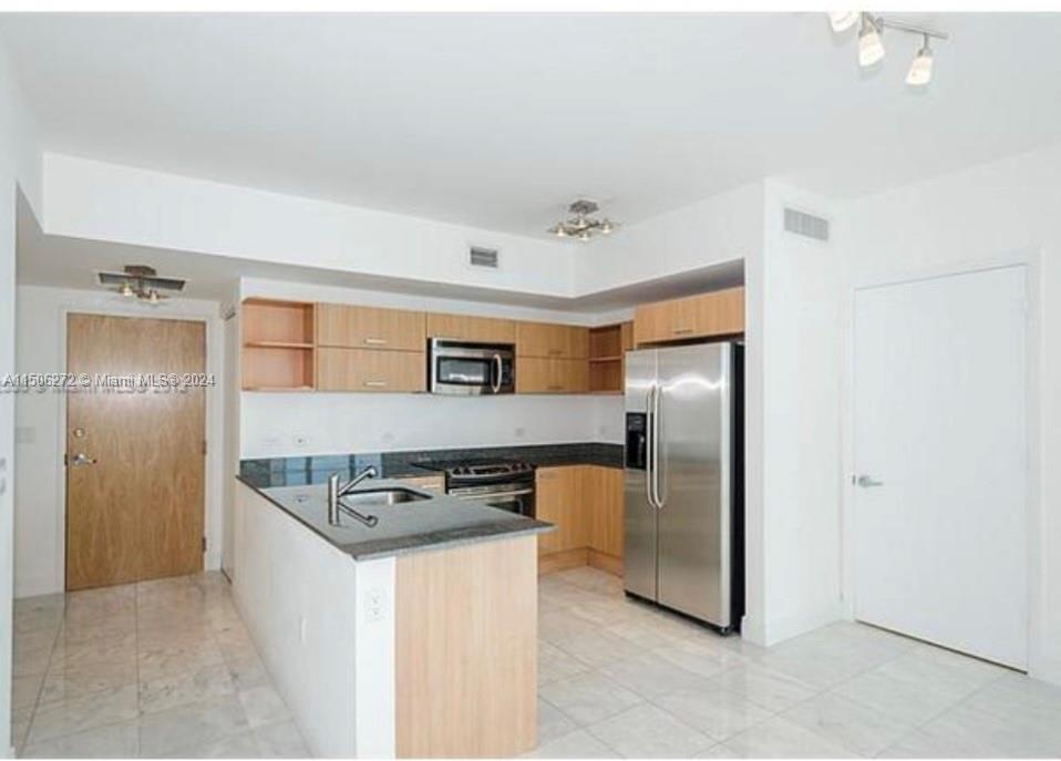 350 S Miami Ave Unit: 3006