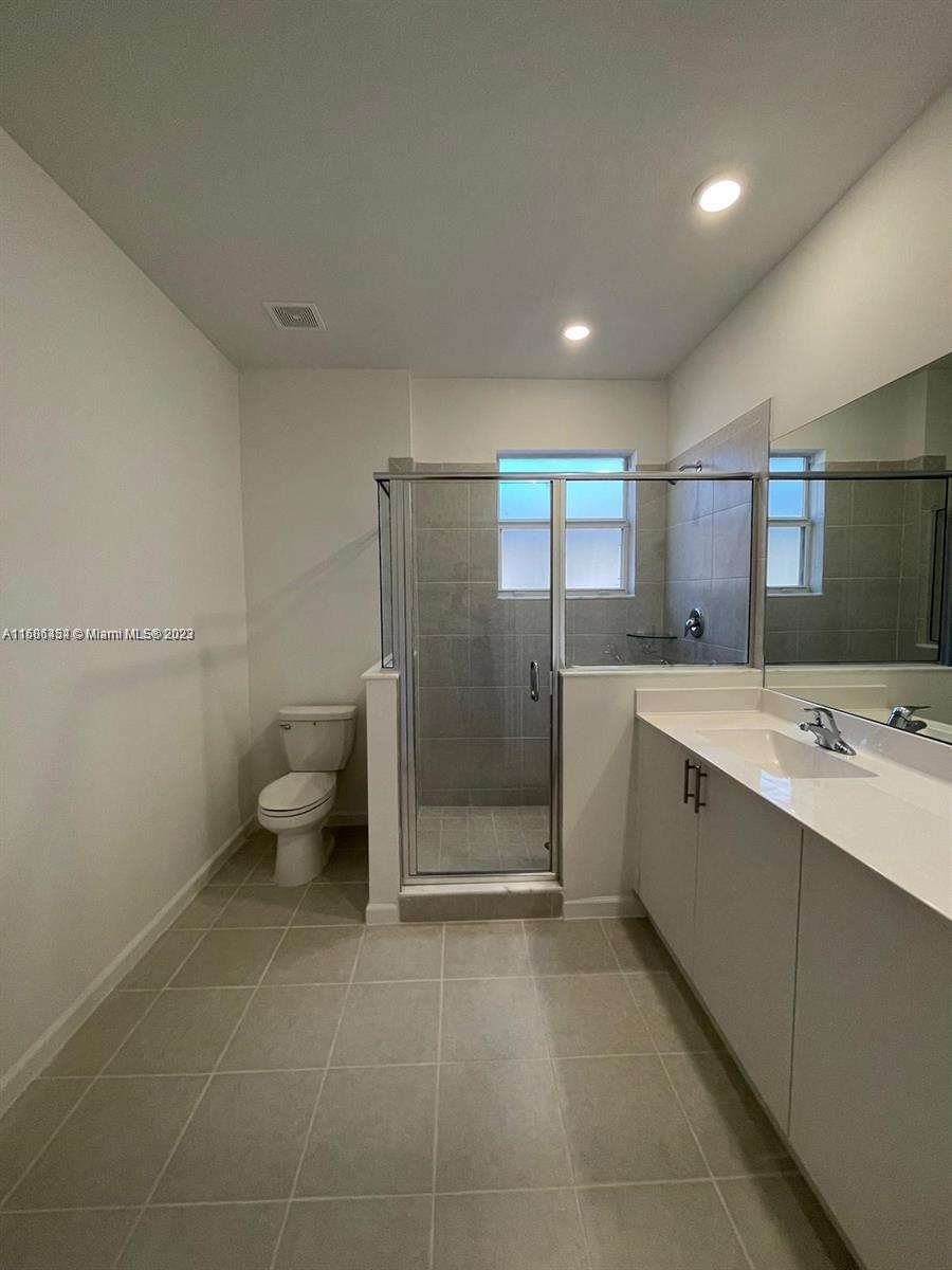 16243 SW 289 st # 16243