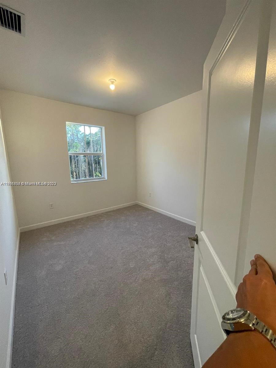 16243 SW 289 st # 16243