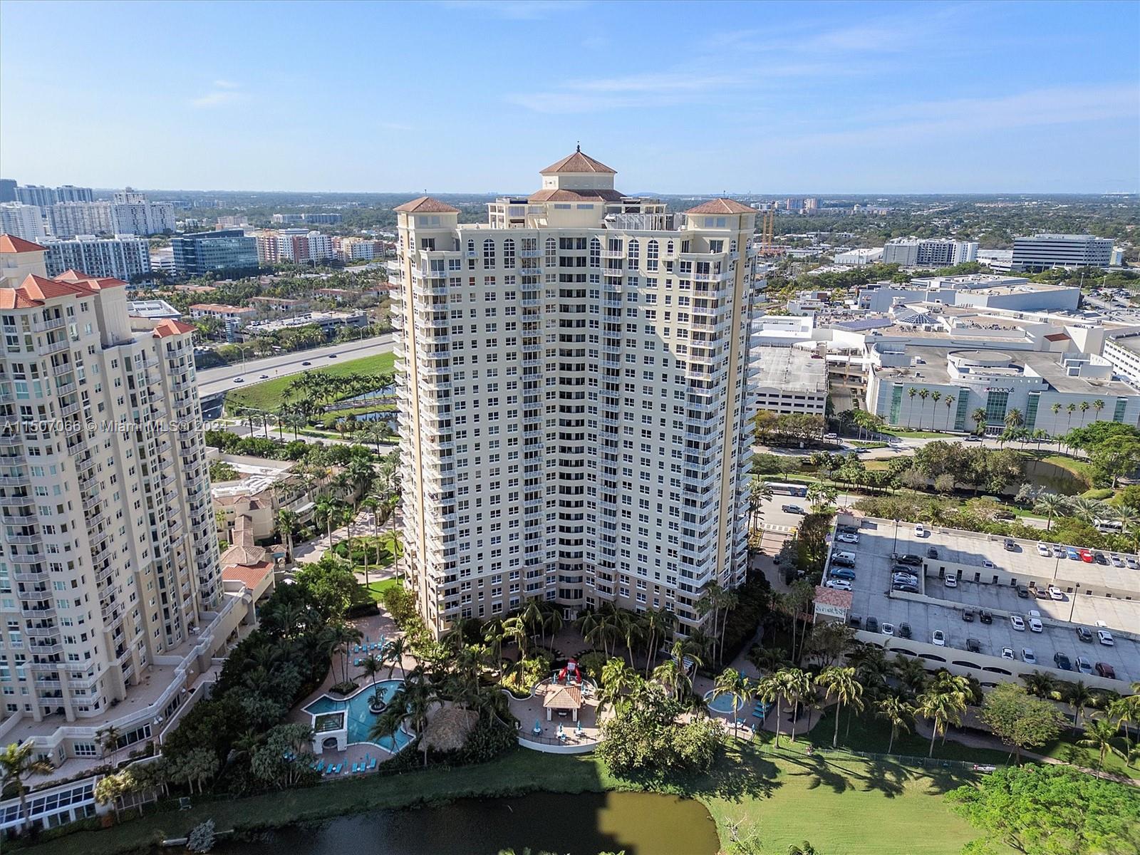 19501 W Country Club Dr # 2102