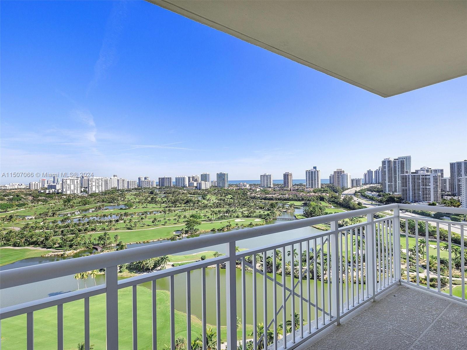 19501 W Country Club Dr # 2102