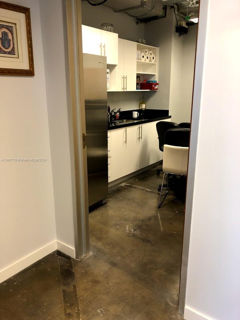 14 NE 1st Ave # B Unit: 400A-B