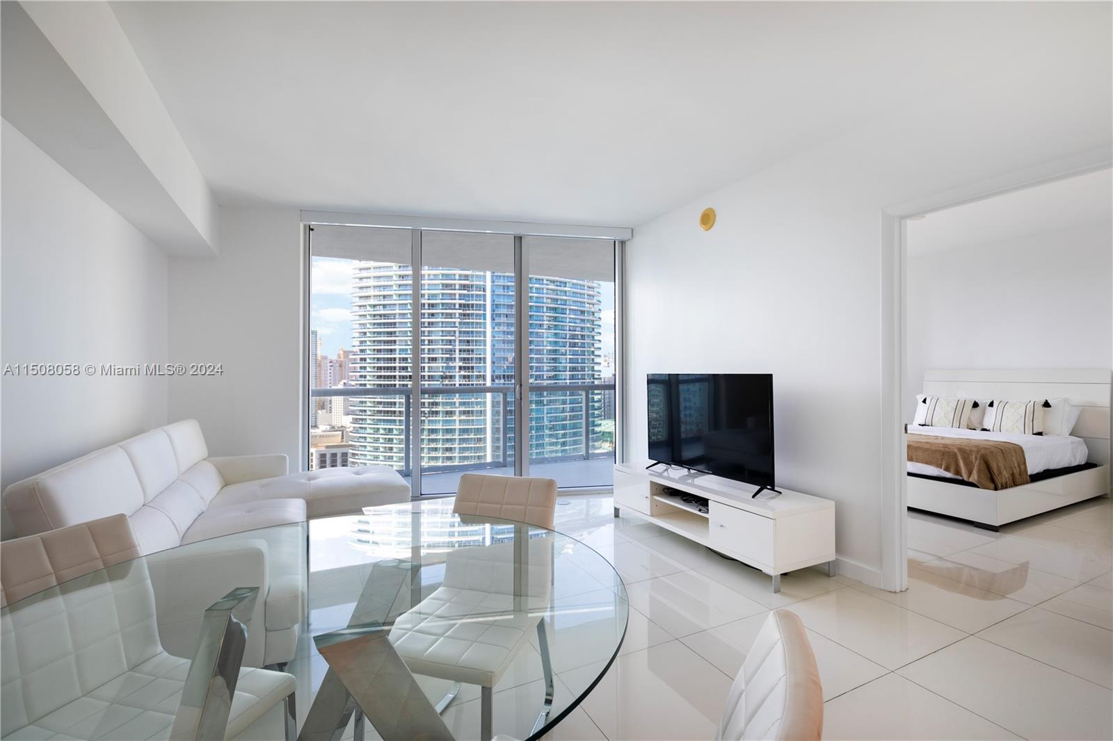 465 Brickell Ave # 3504