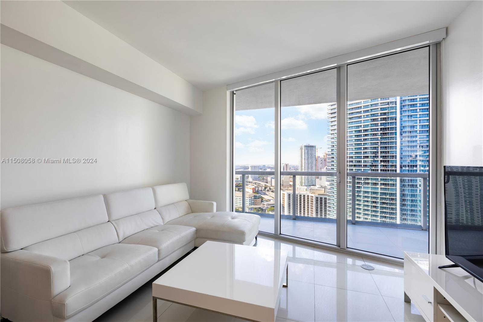 465 Brickell Ave # 3504