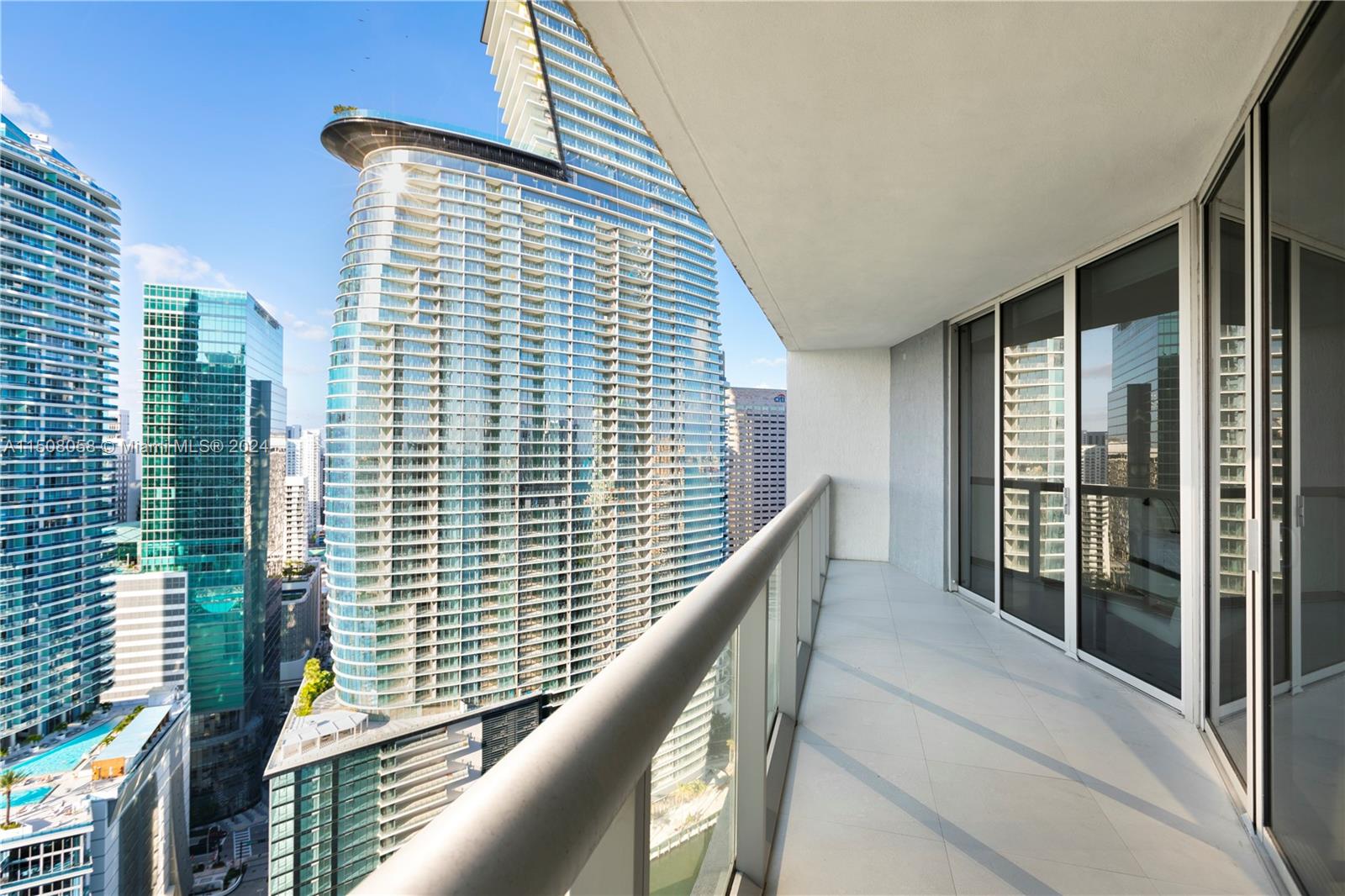 465 Brickell Ave # 3504