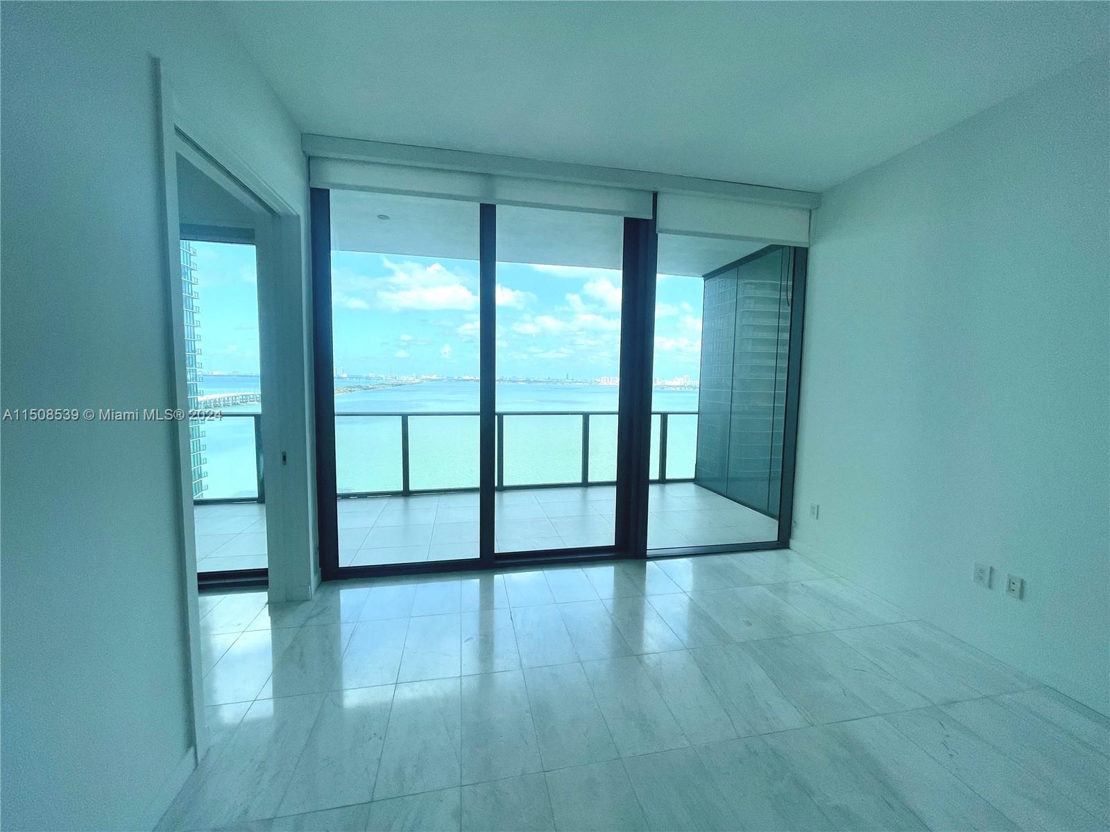 480 NE 31st St # 2106