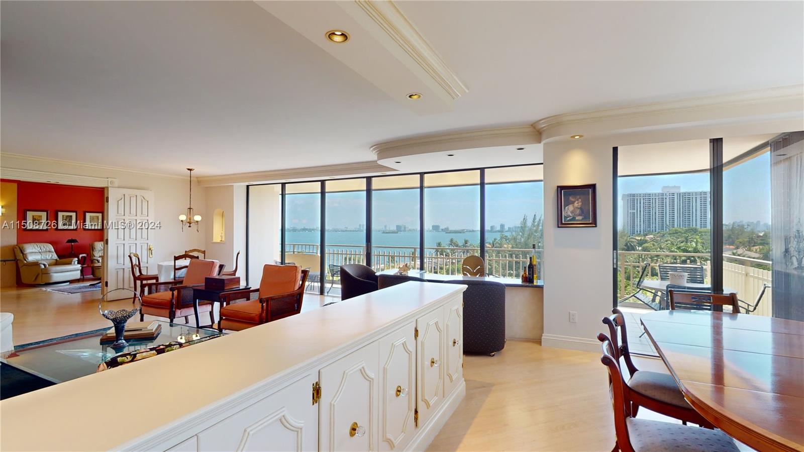 11113 Biscayne Blvd # 551