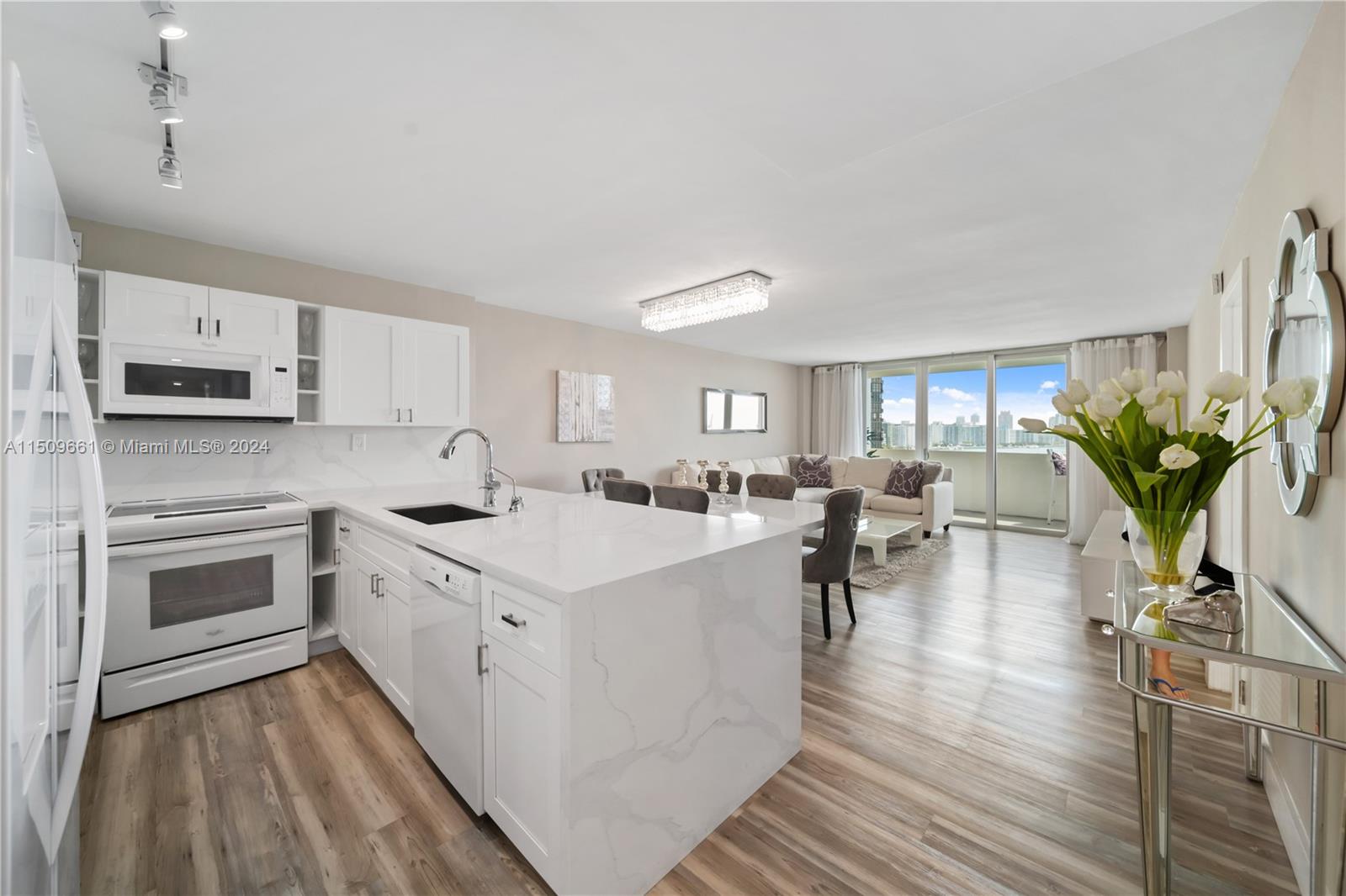 5 Island Ave # 10E