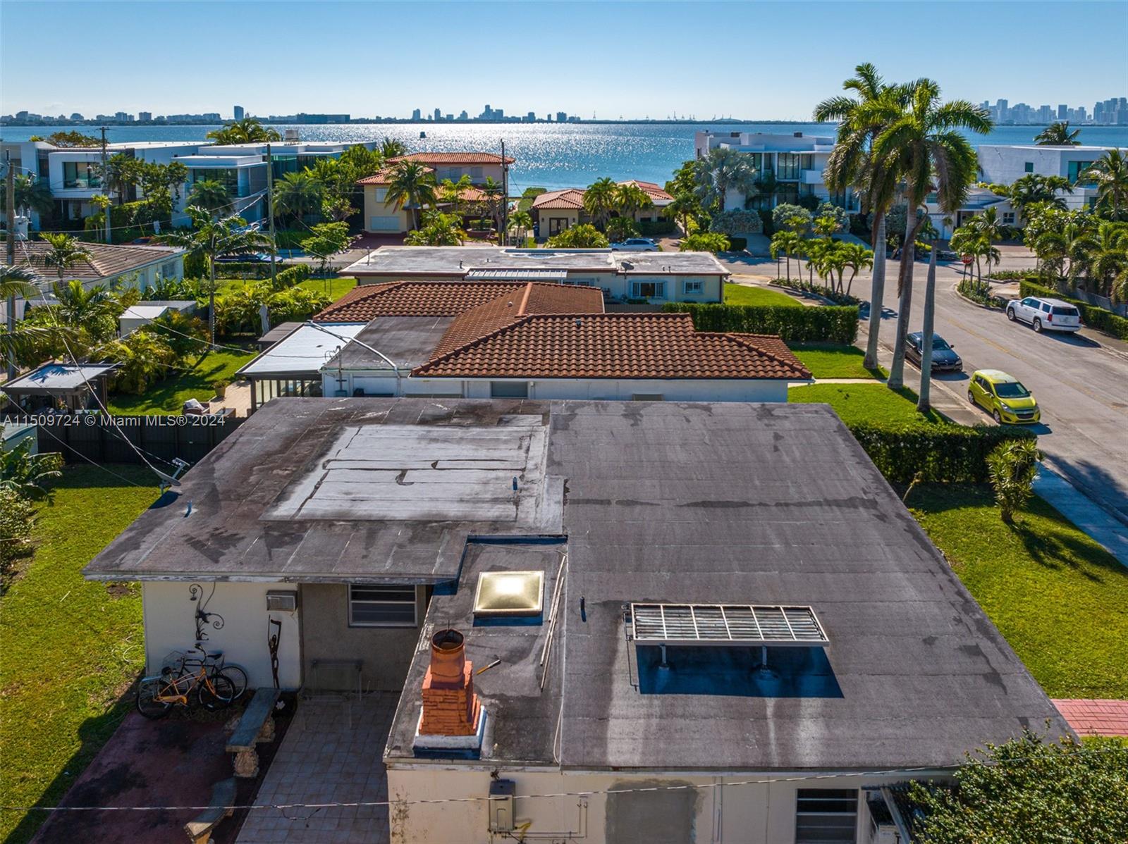 7509 Buccaneer Ave