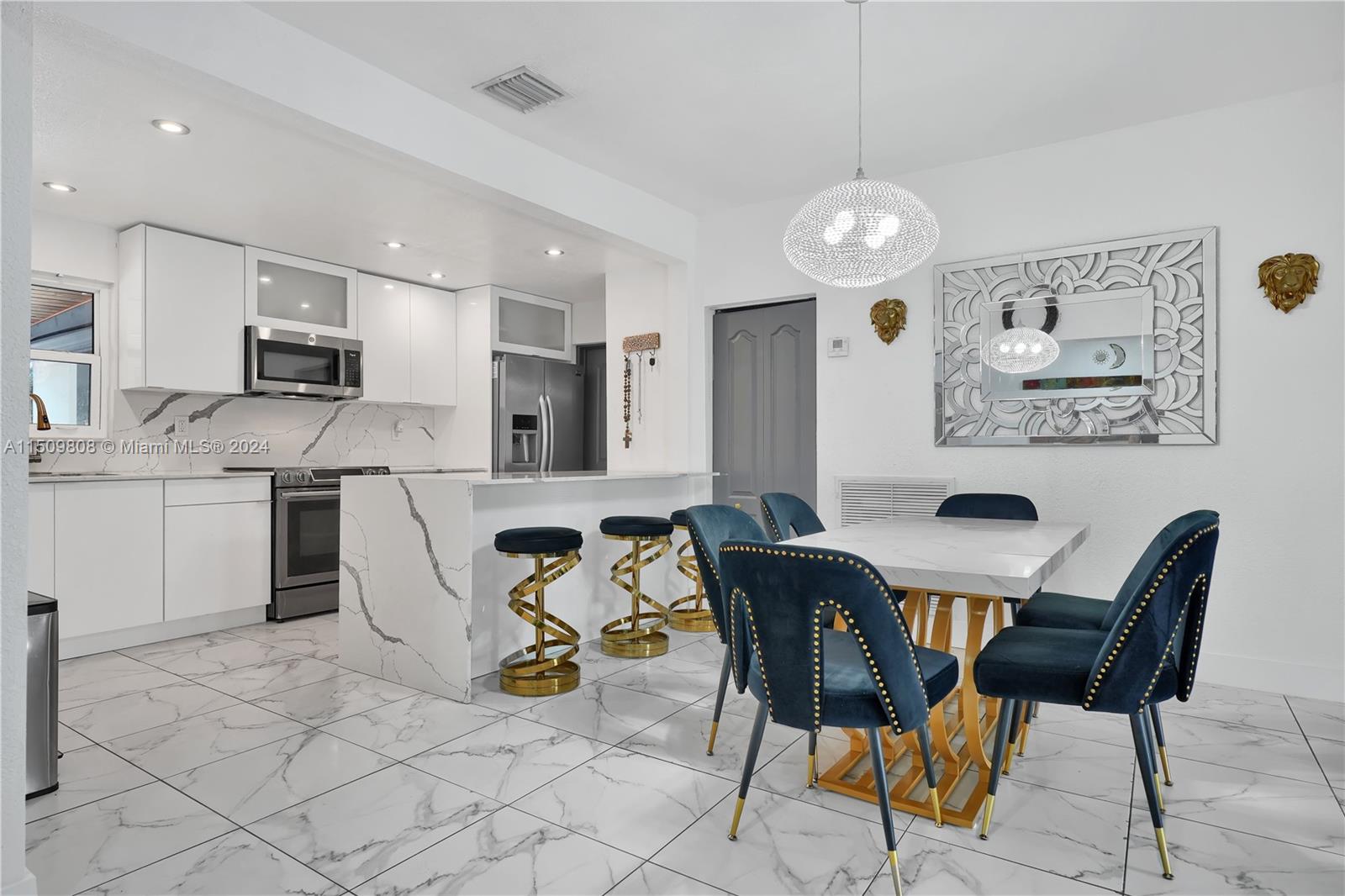 1044 NW 6th Ave