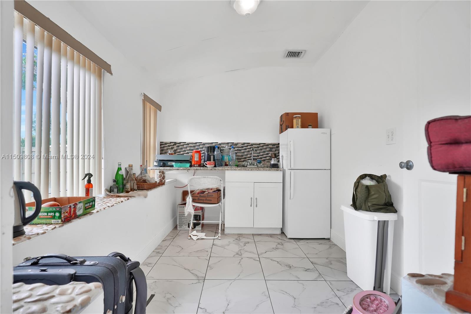 1044 NW 6th Ave