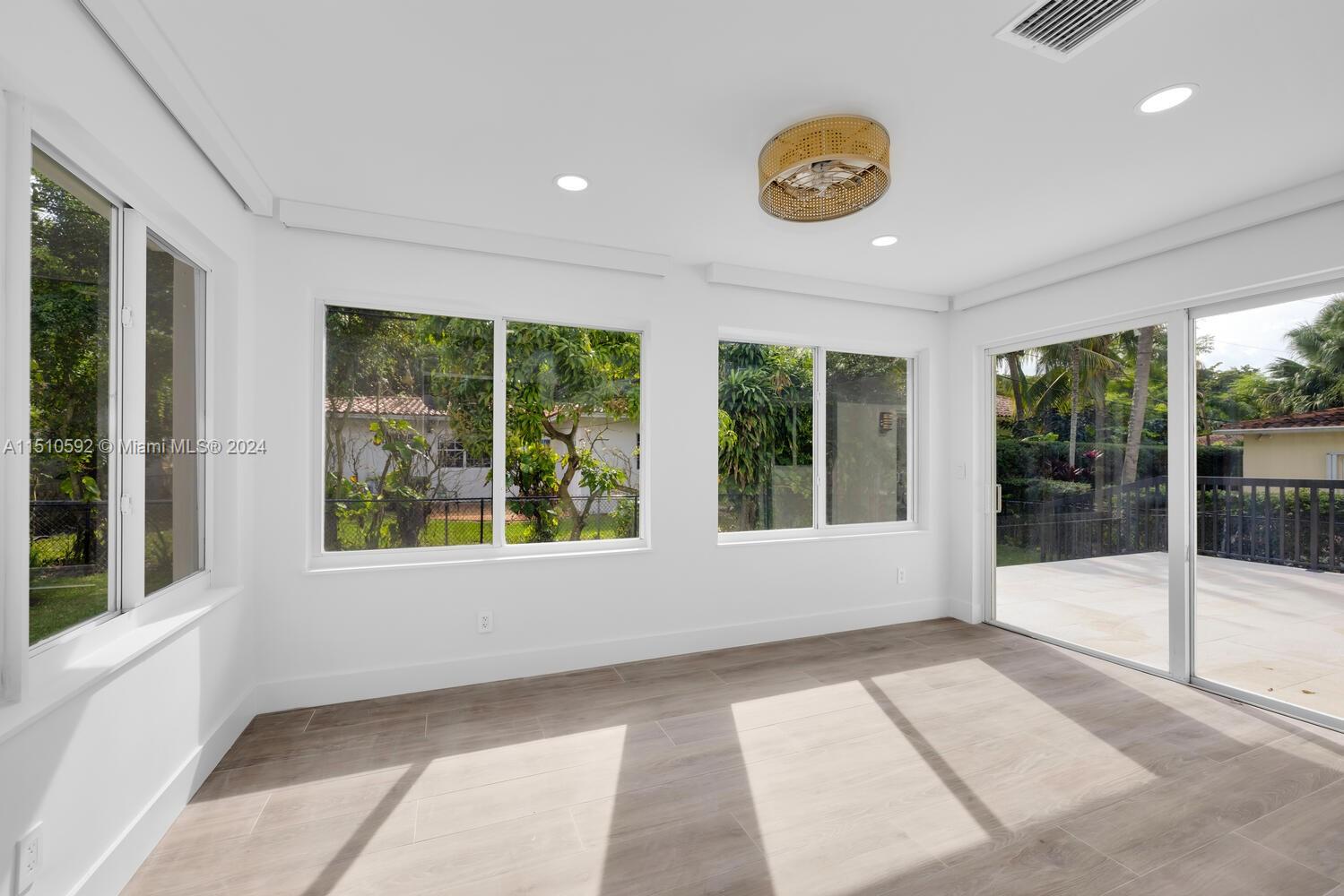 306 Fluvia Ave