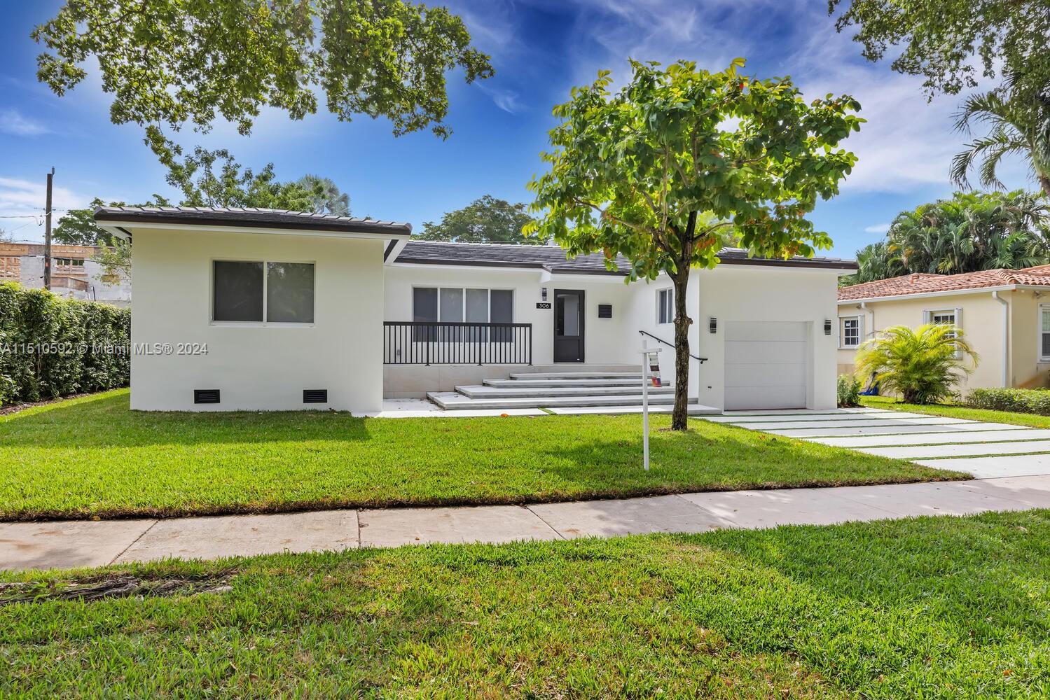 306 Fluvia Ave