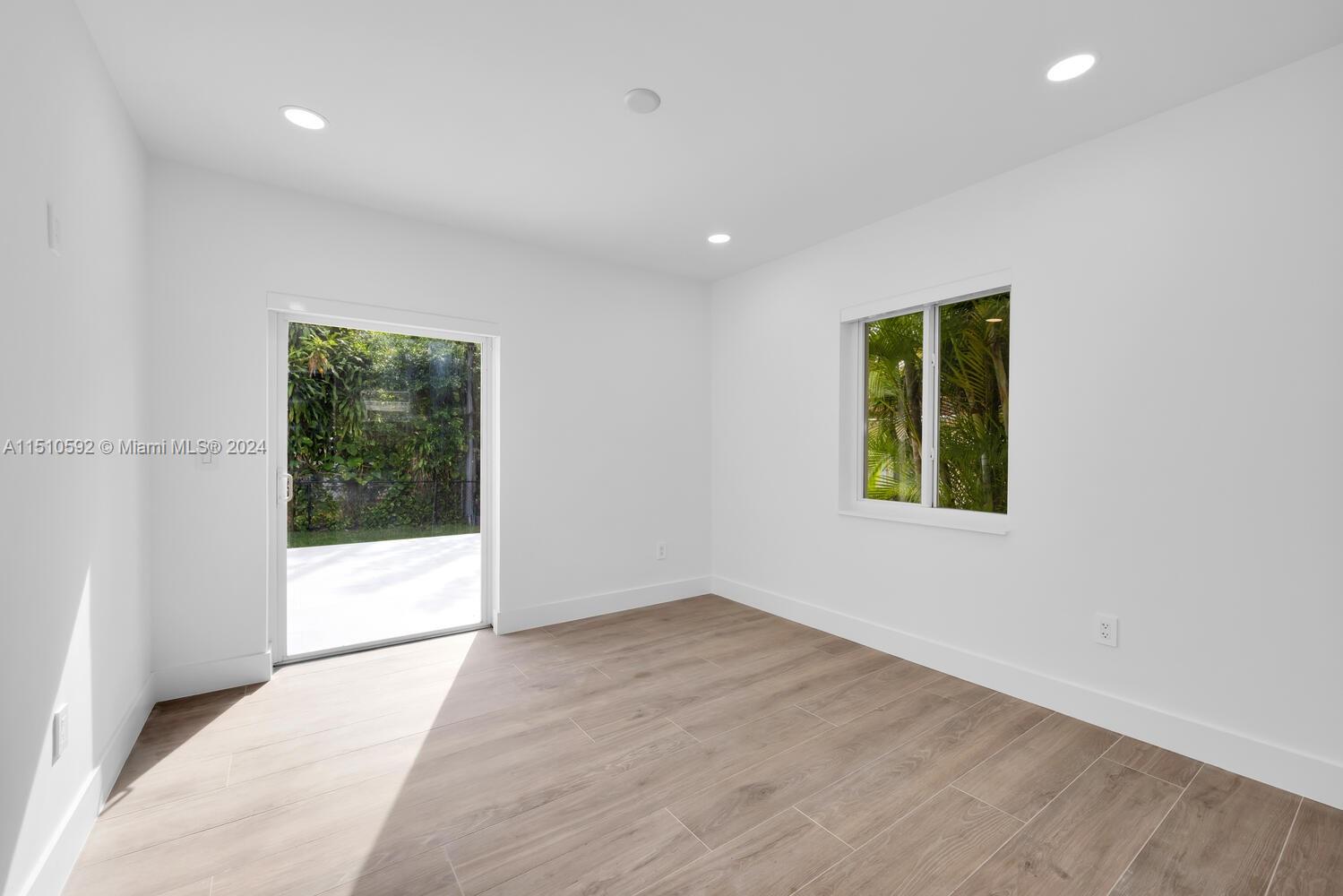 306 Fluvia Ave
