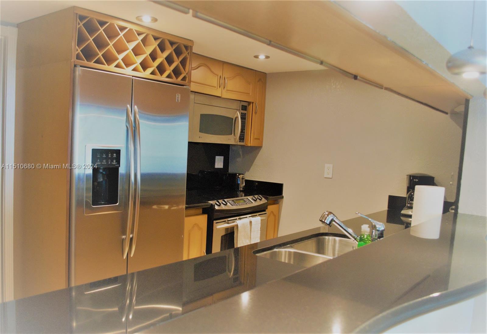 1717 N Bayshore Dr # 2446 Unit: A-2446