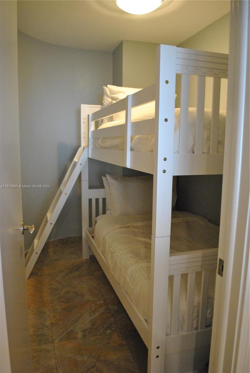 1717 N Bayshore Dr # 2446 Unit: A-2446