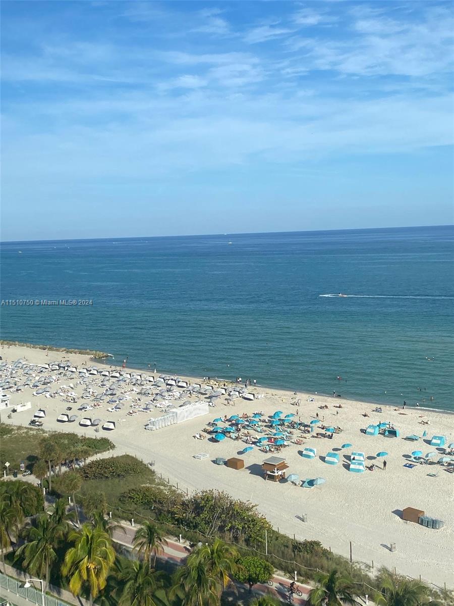 2899 Collins Ave # 1743