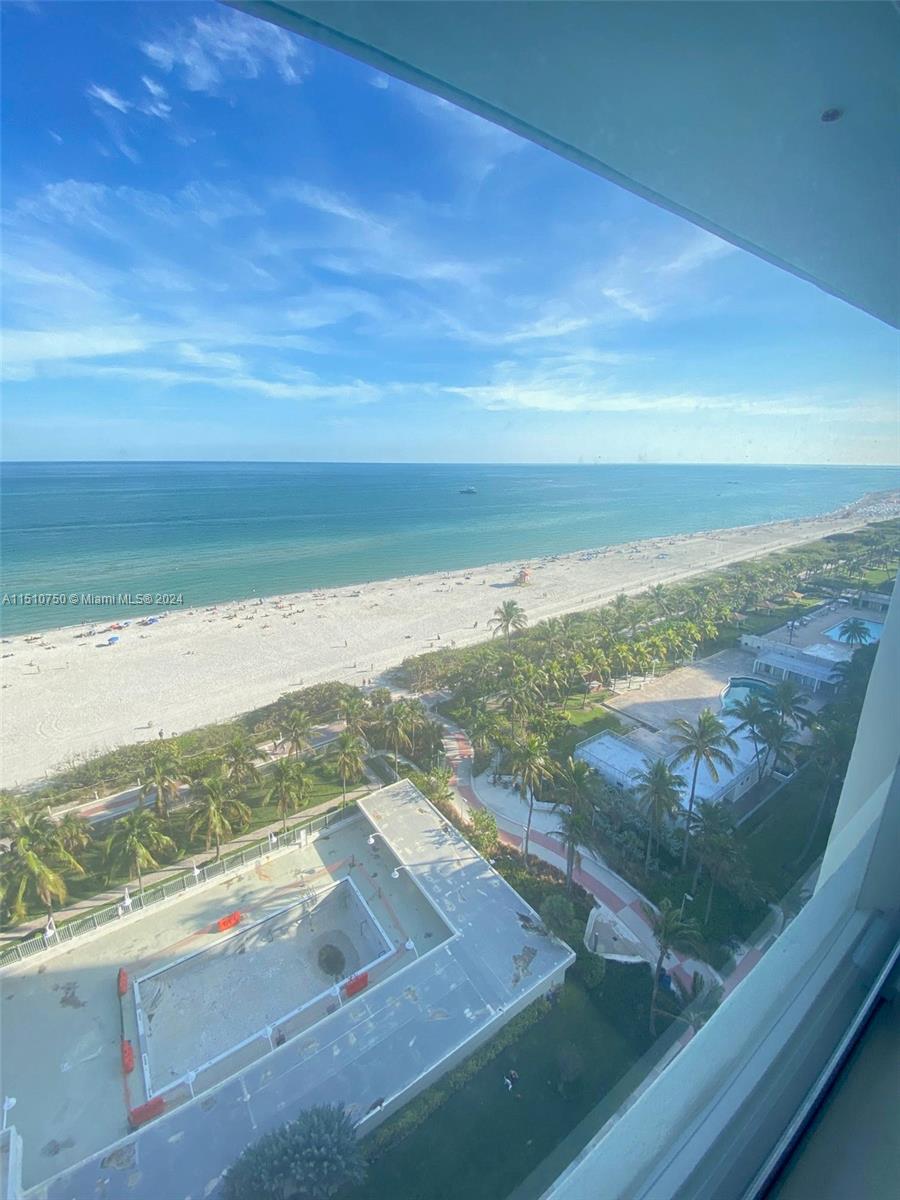 2899 Collins Ave # 1743