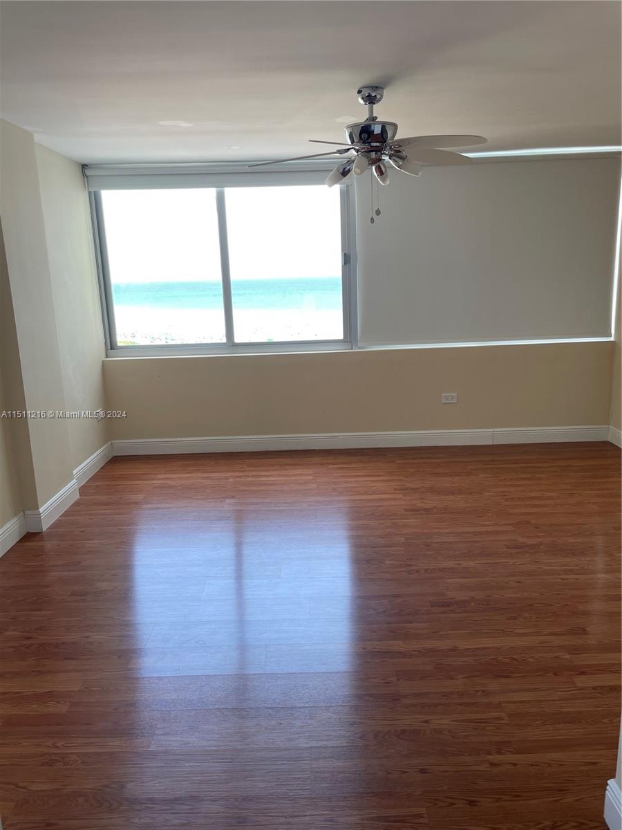 7135 Collins Ave # 832