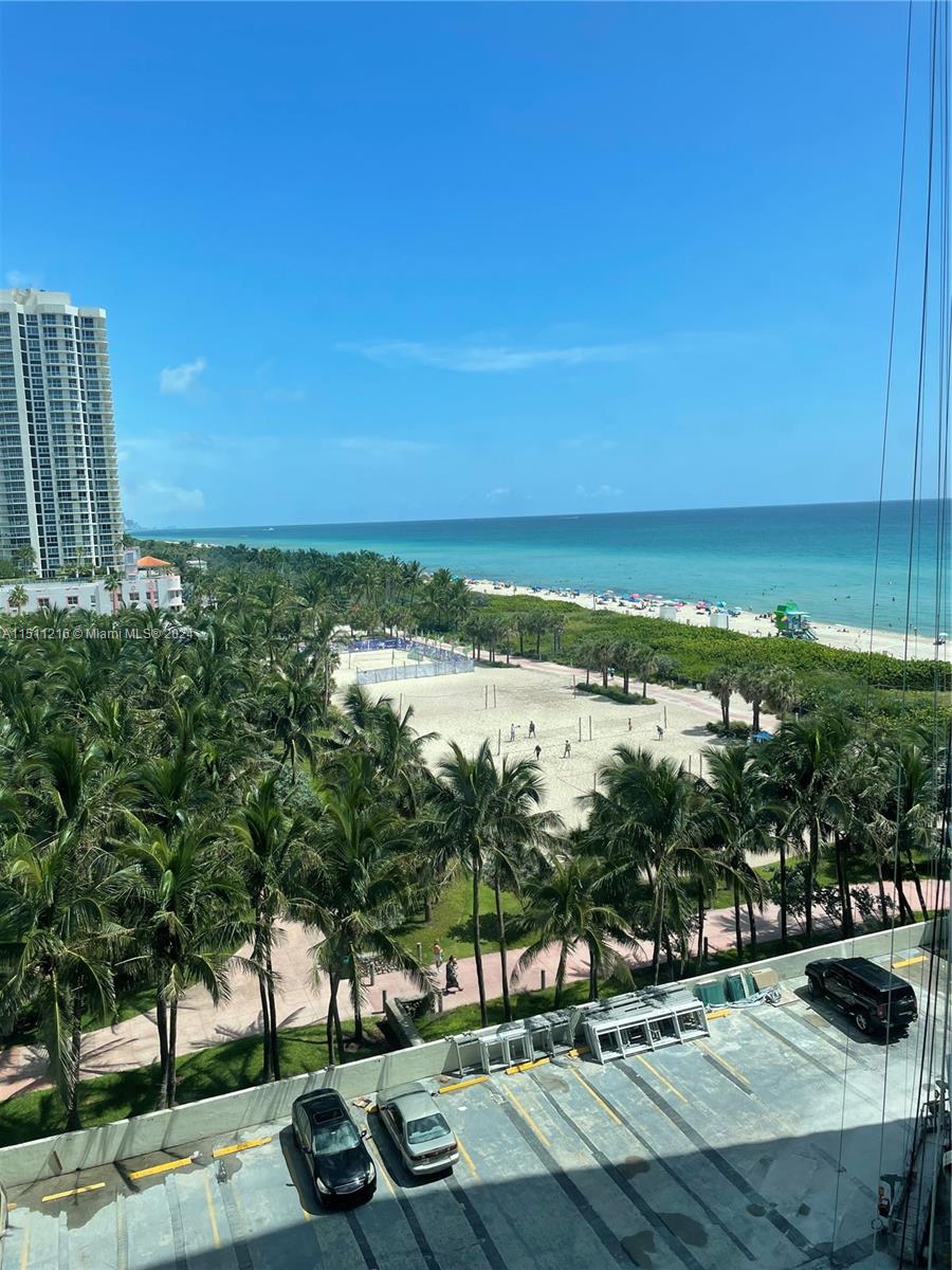 7135 Collins Ave # 832