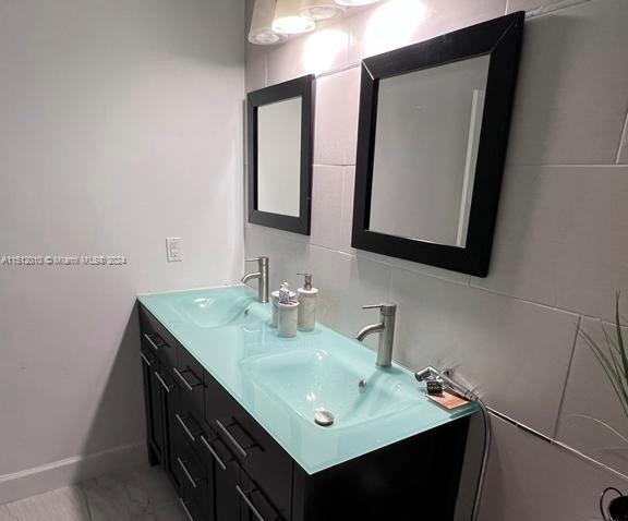 4990 NW 102nd Ave # 2 Unit: 203-2