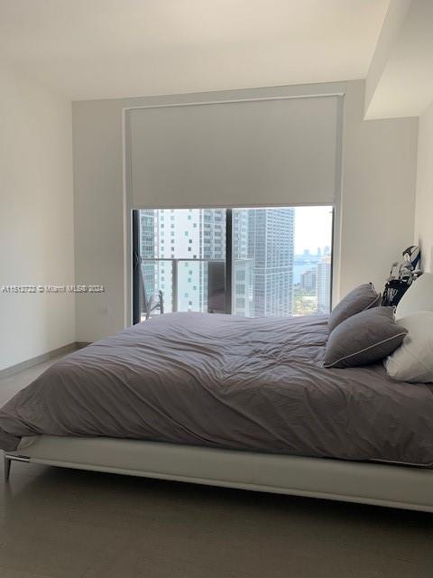 68 SE 6th St # 2305