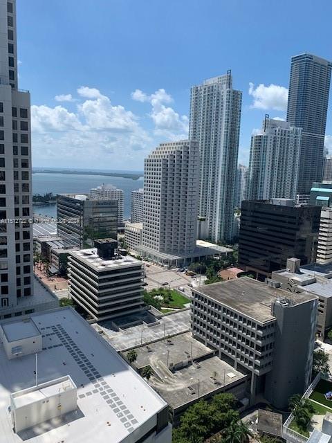 68 SE 6th St # 2305
