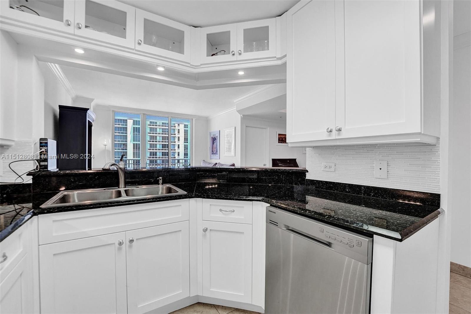 801 Brickell Key Blvd # 3004