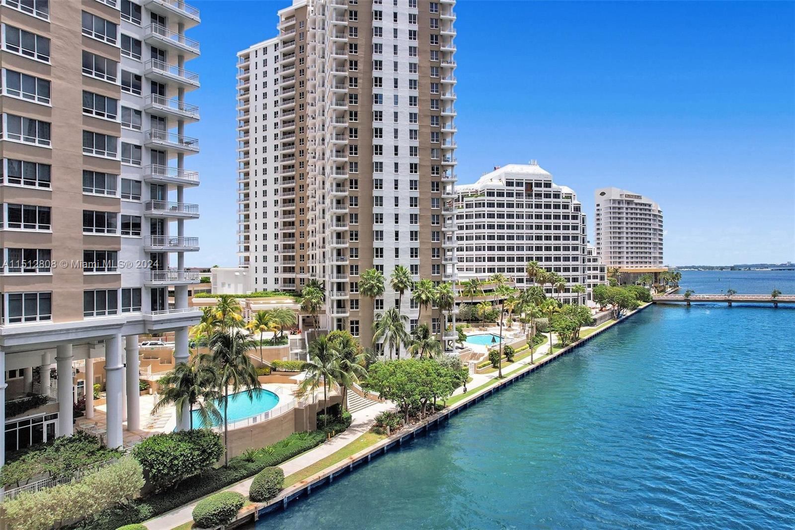 801 Brickell Key Blvd # 3004