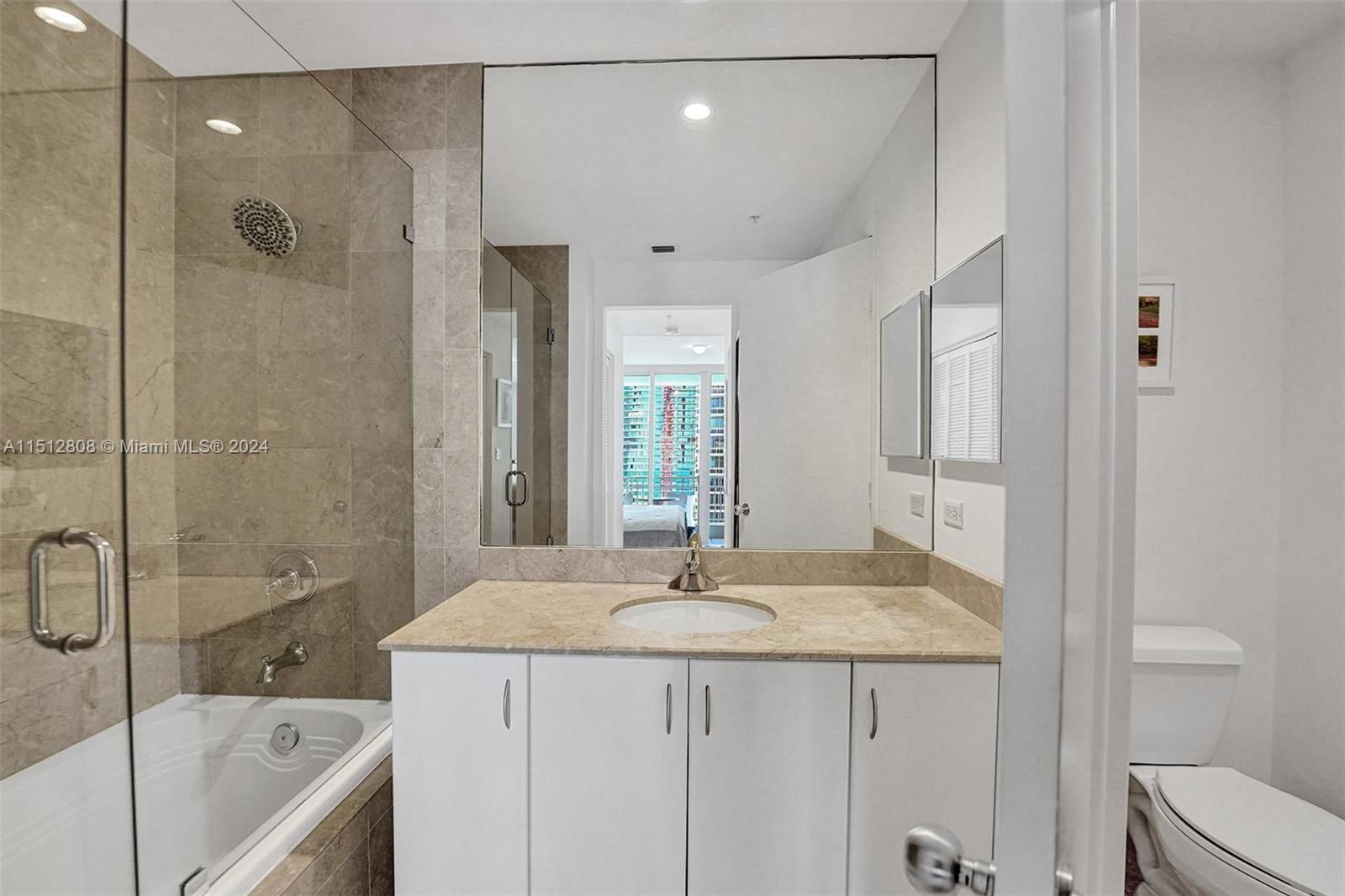 801 Brickell Key Blvd # 3004