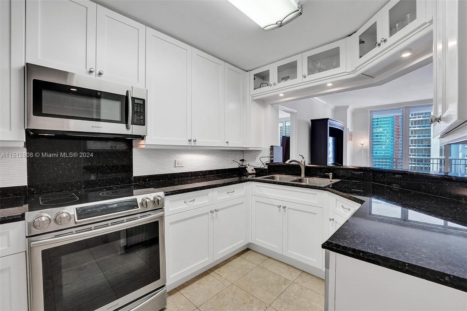 801 Brickell Key Blvd # 3004