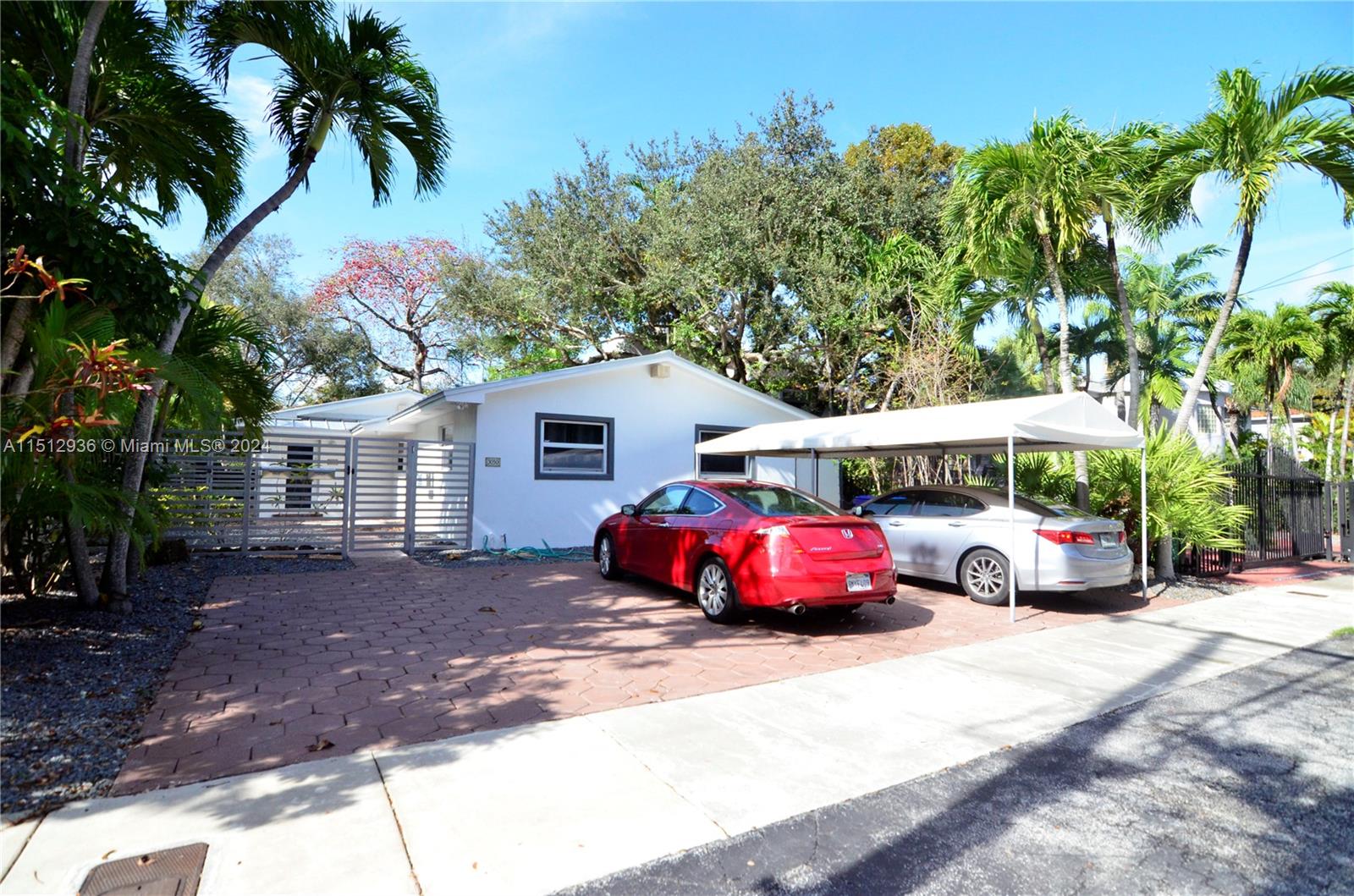 3050 VIRGINIA ST Unit: Front