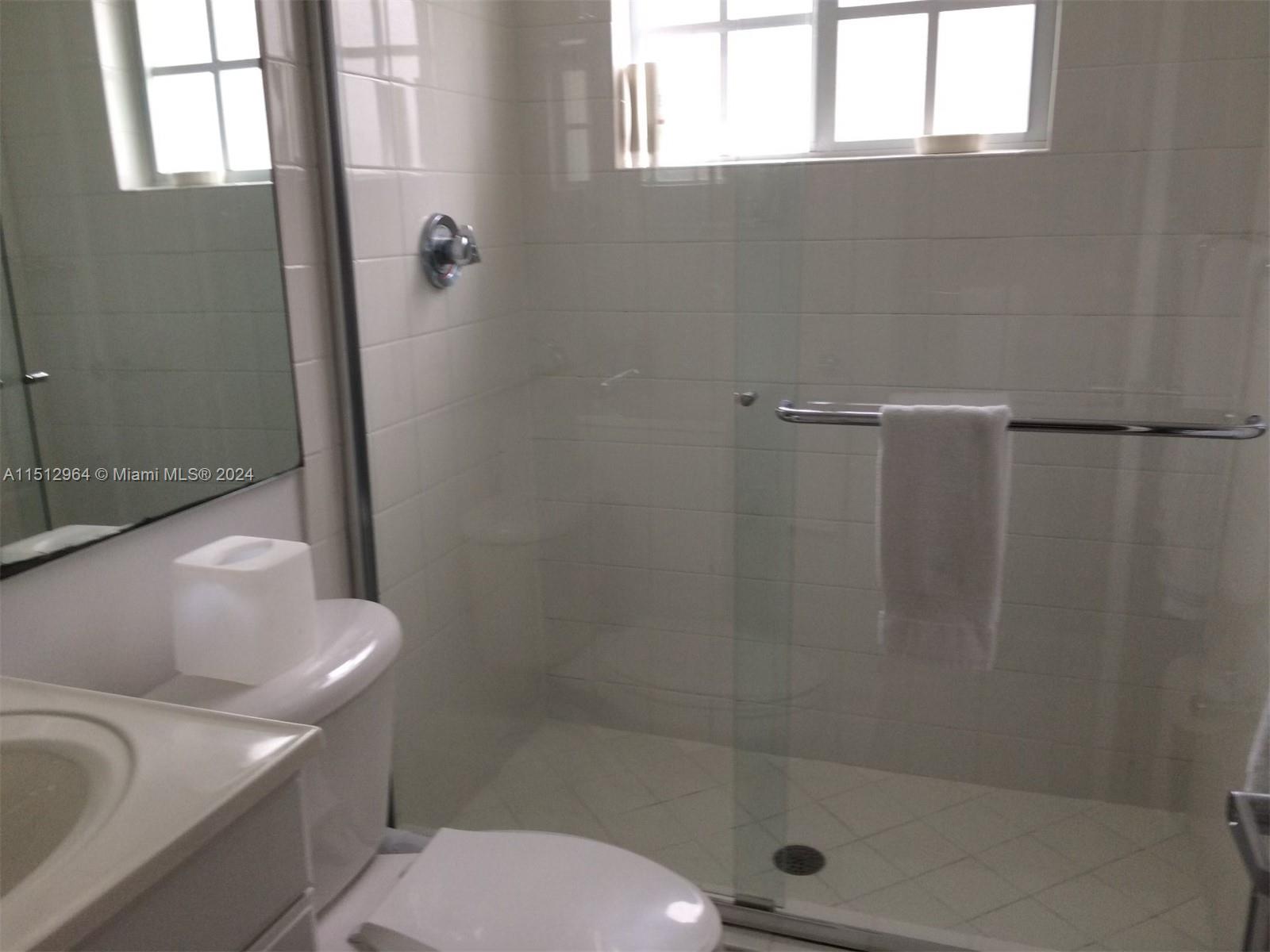 290 Sunrise Dr # 208