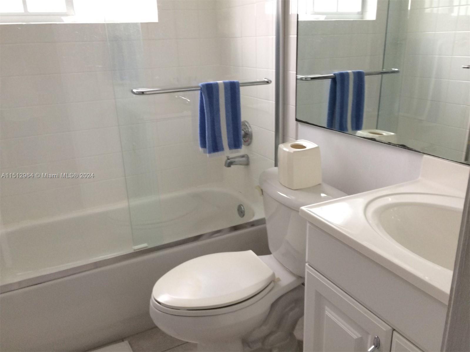 290 Sunrise Dr # 208