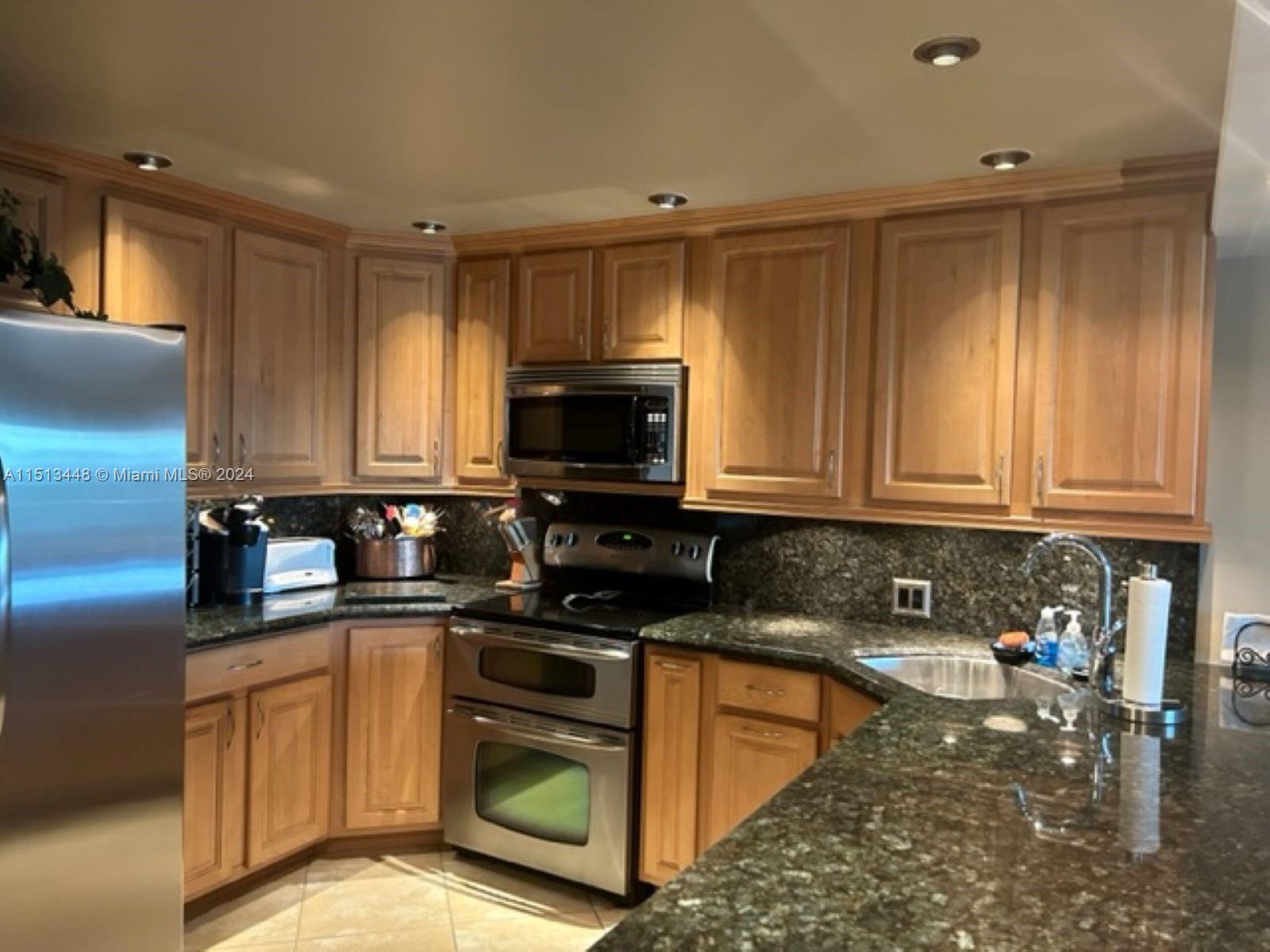 2801 N Palm Aire Drive # 607