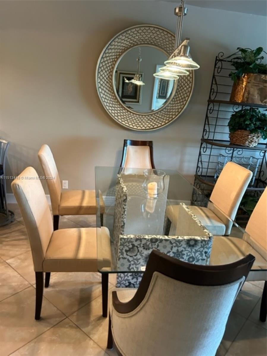 2801 N Palm Aire Drive # 607