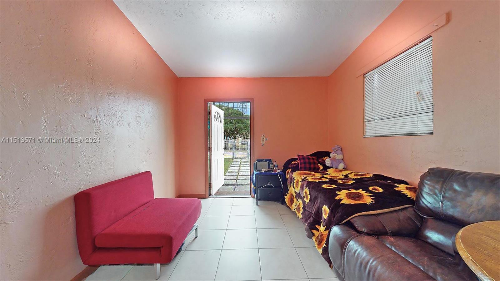 421 SW 8th Ave