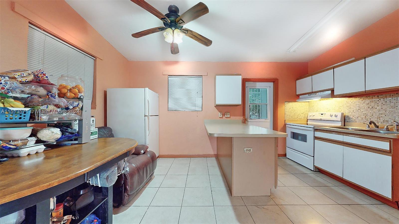 421 SW 8th Ave
