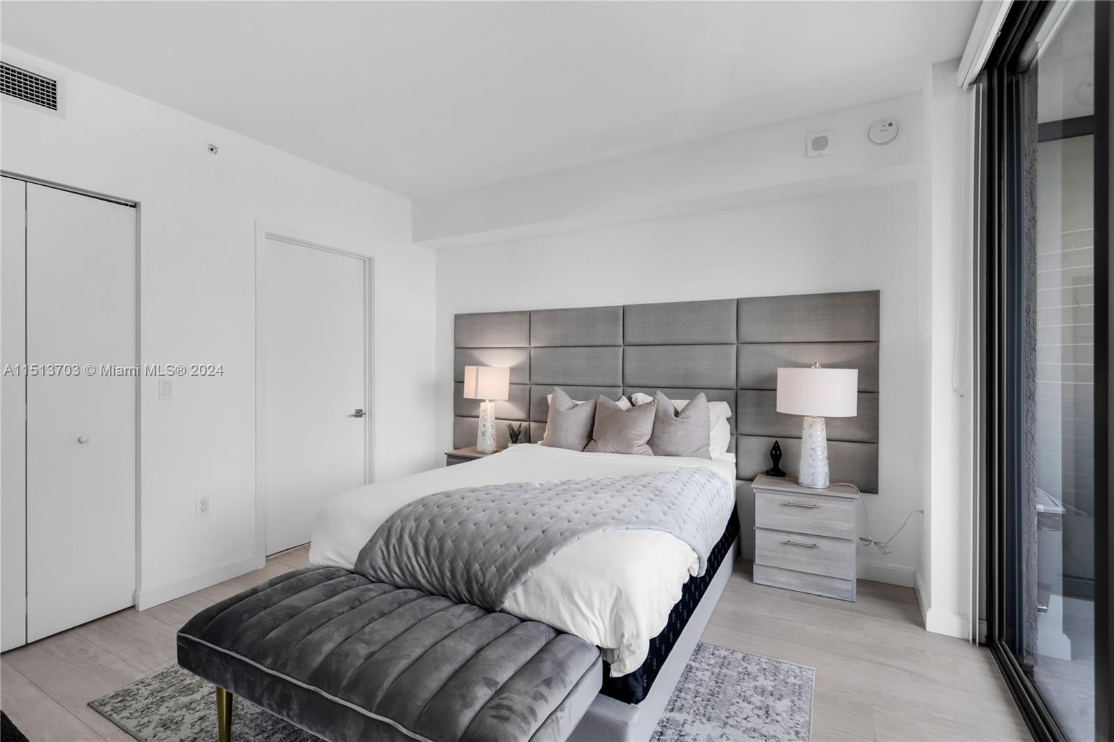 55 SW 9th St # 3501