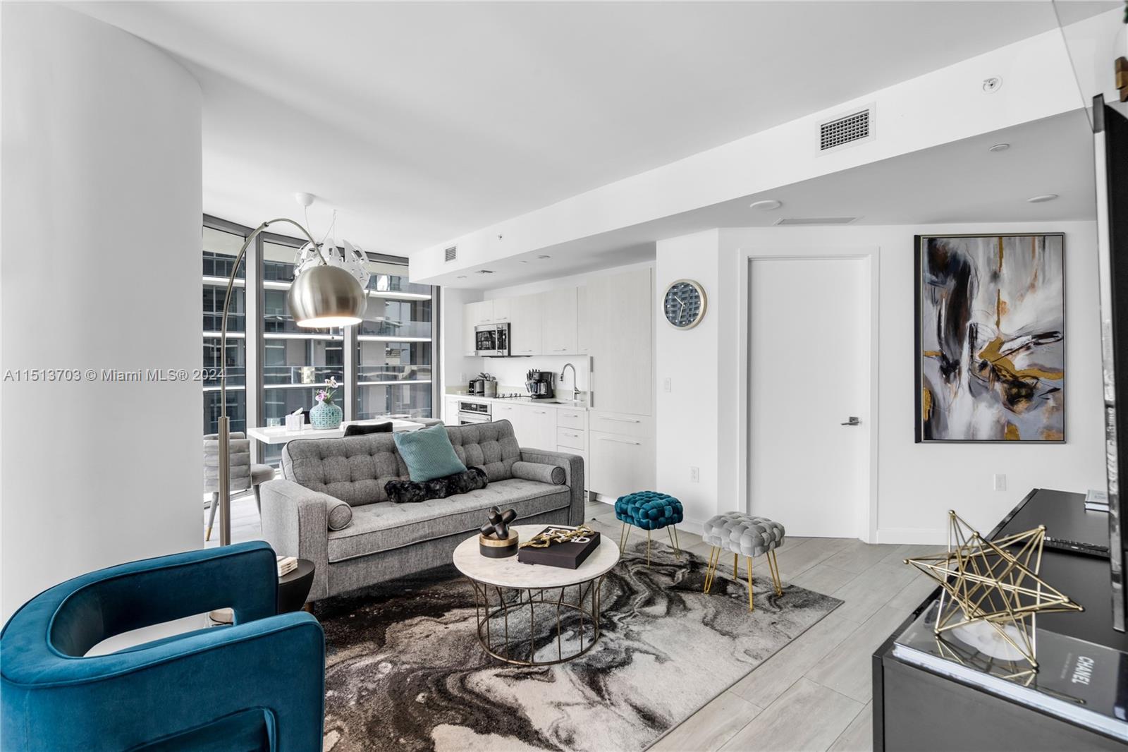 55 SW 9th St # 3501