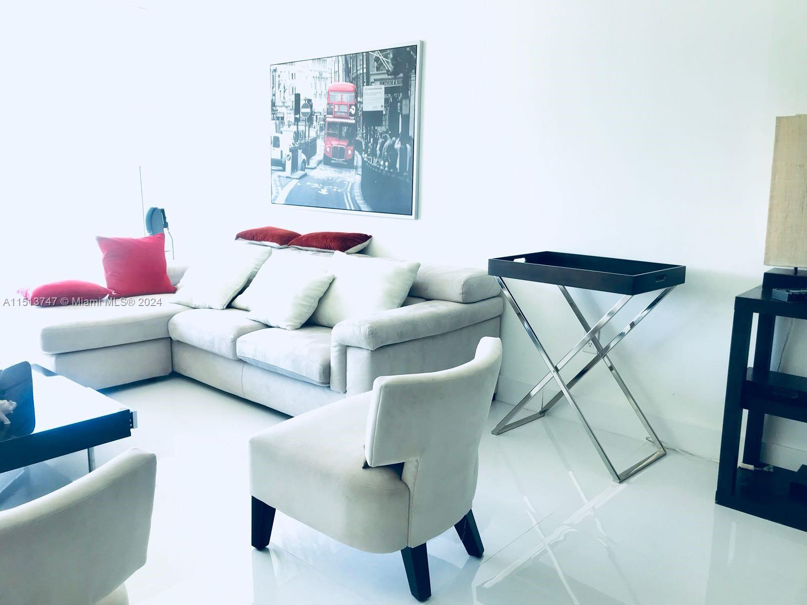 650 West Ave # 304