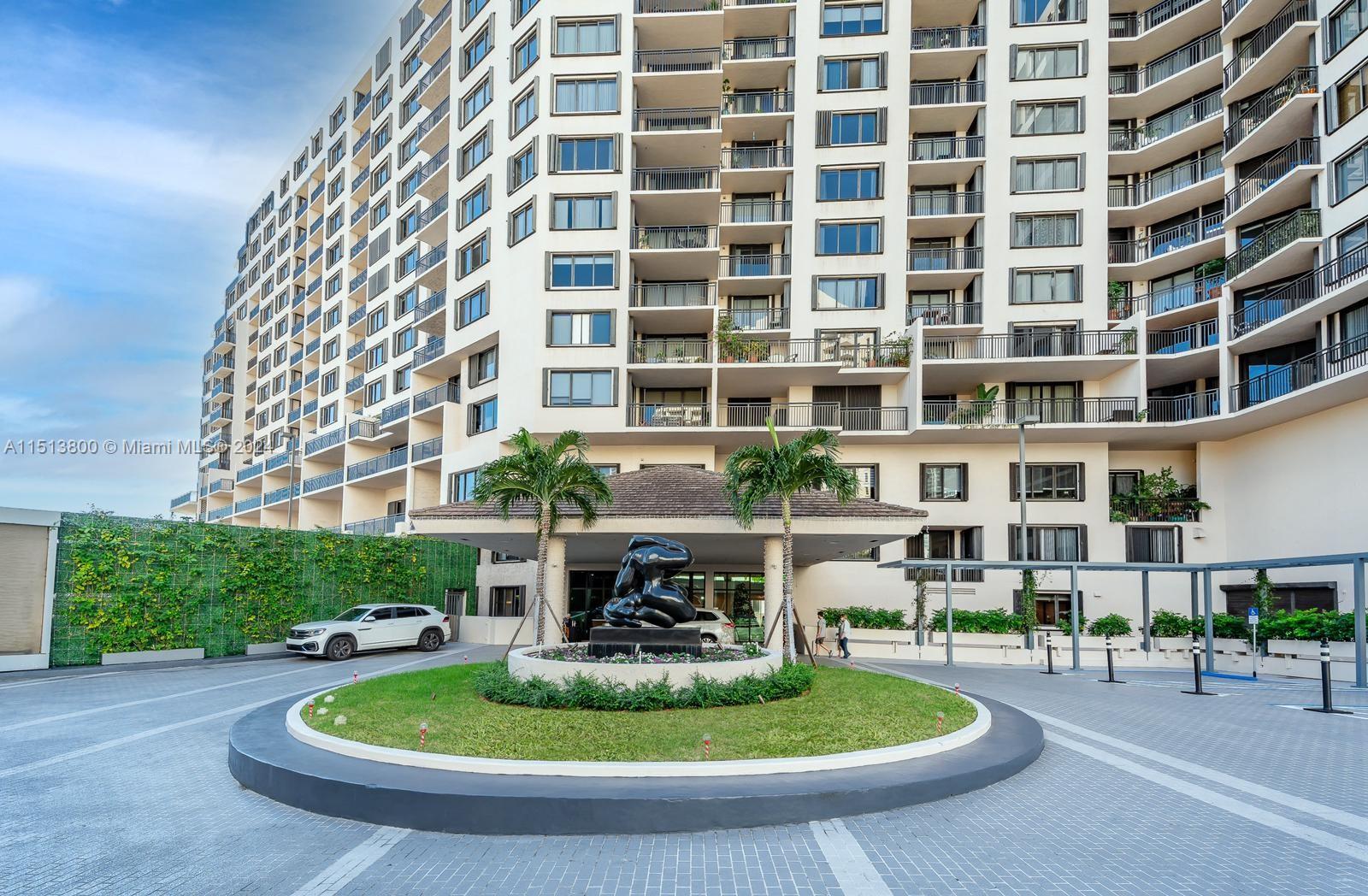 540 Brickell Key Dr # 905