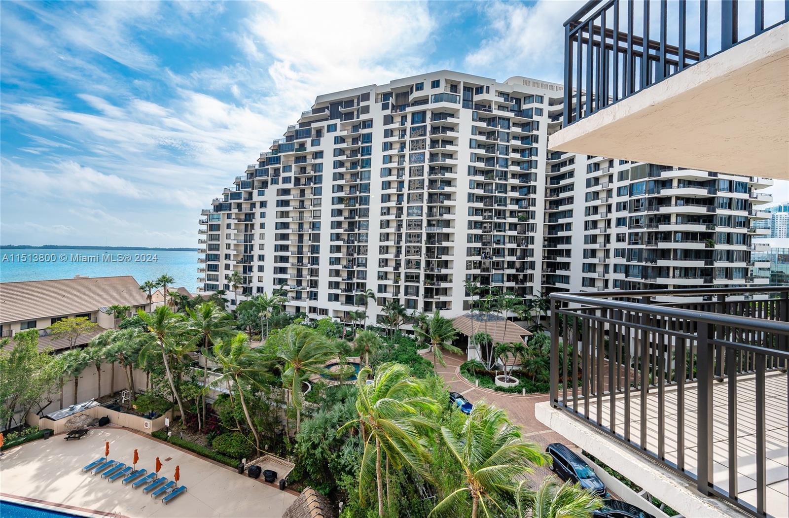 540 Brickell Key Dr # 905