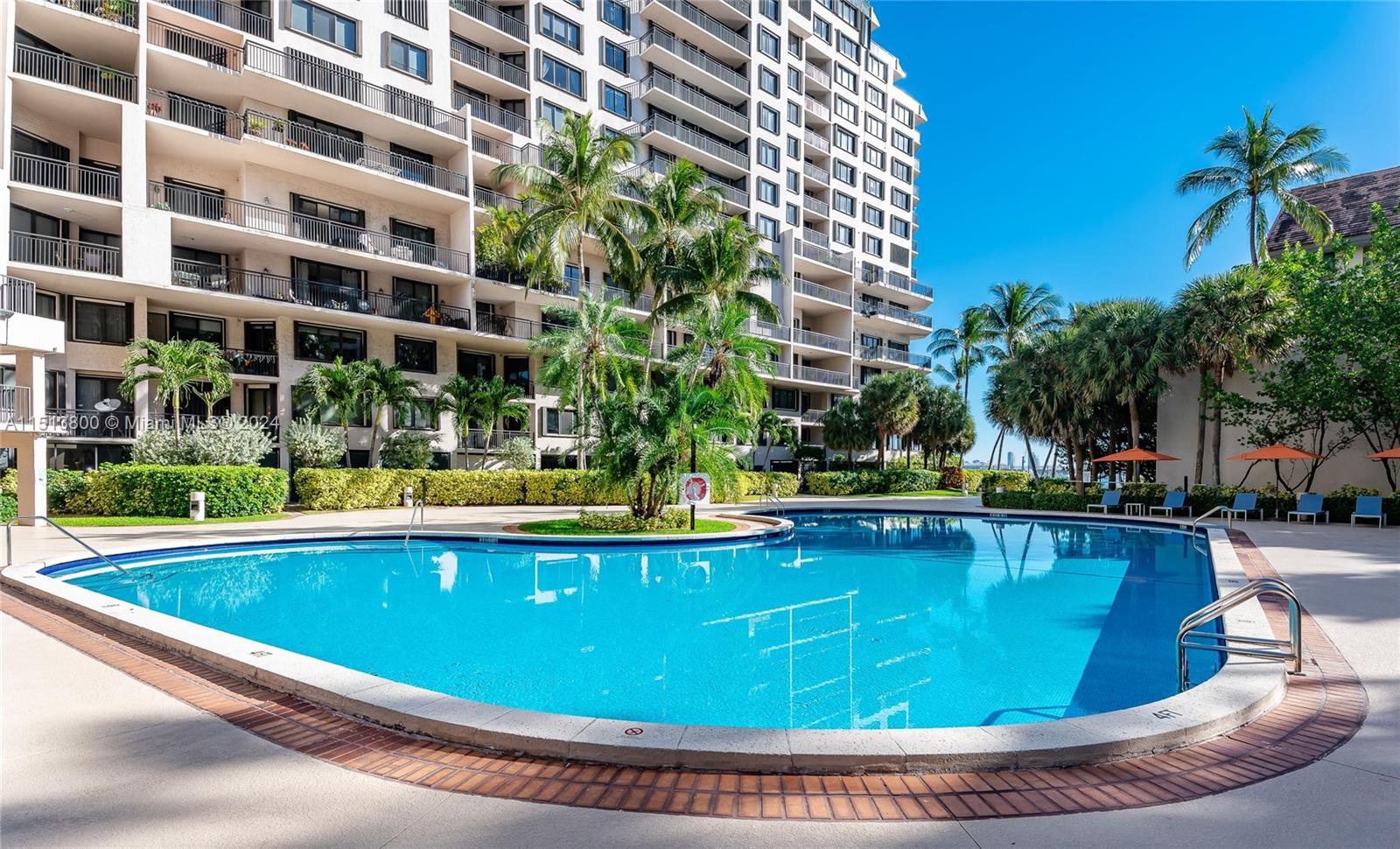 540 Brickell Key Dr # 905