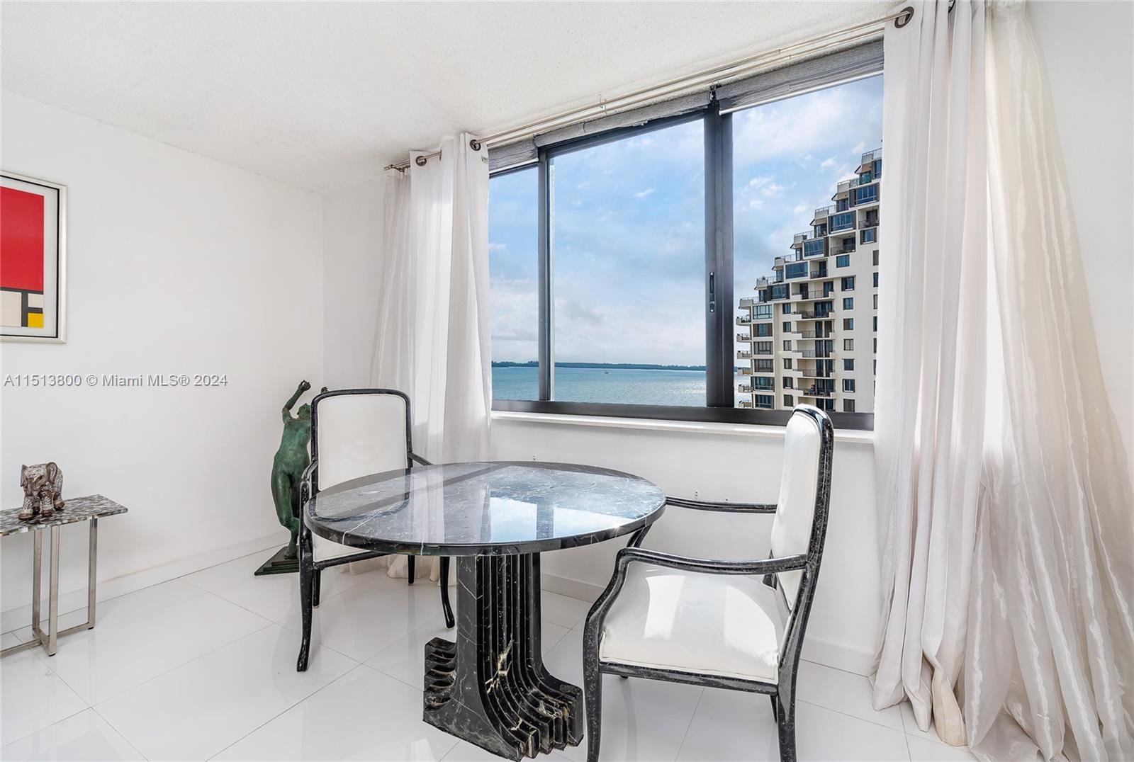 540 Brickell Key Dr # 905