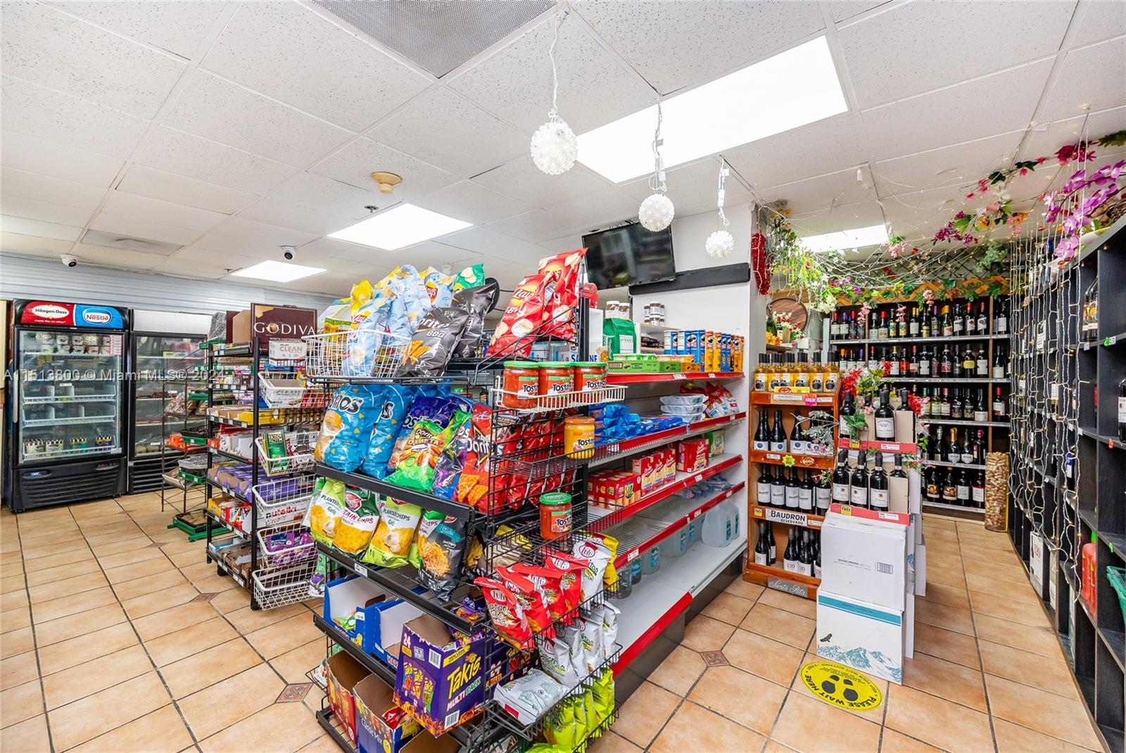 540 Brickell Key Dr # 905