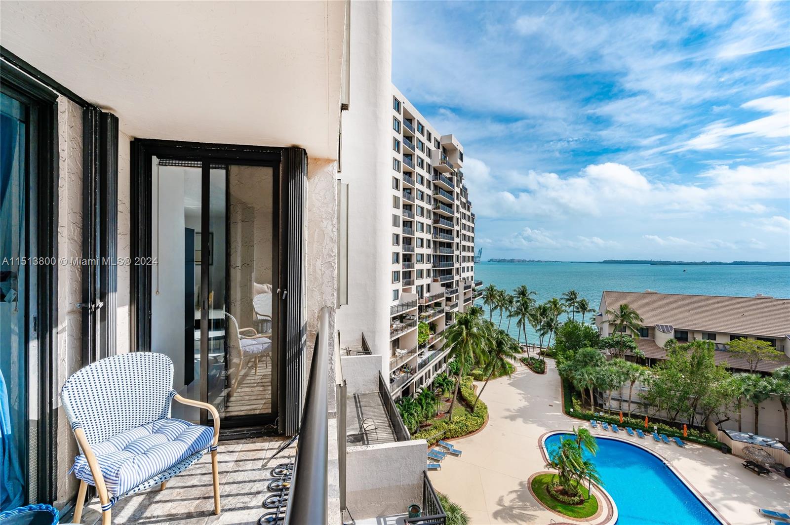 540 Brickell Key Dr # 905