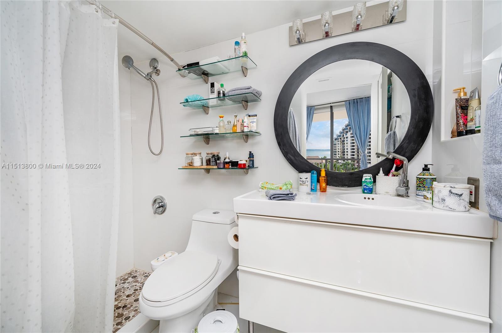 540 Brickell Key Dr # 905